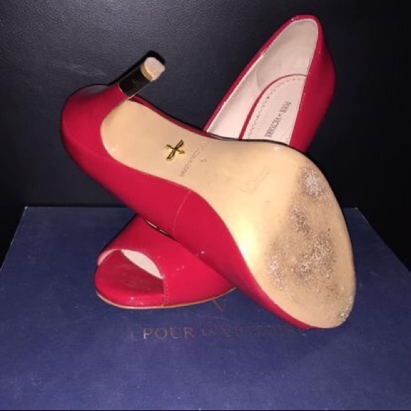 Pour la Victoire Red pumps size 9 US - Picture 3 of 4